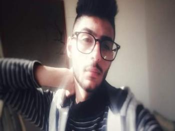 الرؤية في الظلام بقلم الكاتب باسل أبو سليمان