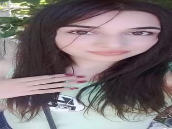 فرحٌ عقيم ..بقلم : آية ادريس