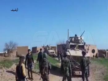 بمؤازرة الجيش العربي السوري.. اهالي قرية حامو يعترضون رتلا للاحتلال الامريكي في ريف الحسكة 