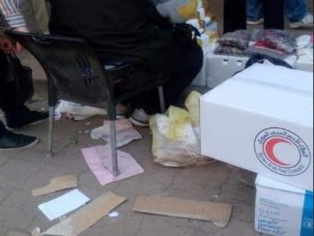 انتشار بيع المعونات الغذائية في اللاذقية بالأسواق