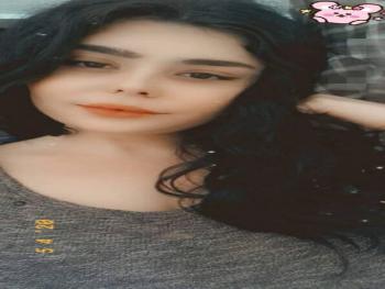 شهر أغسطس بقلم هبة شدود