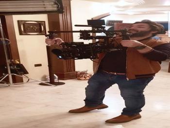 المخرج عادل قصار: الإخراج قناعتي الشخصية، وانطلقت بدعم  ذاتي شخصي..