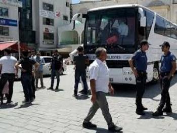 هذه الدولة سترحل 120 ألف شخص مخالفين للإقامة بينهم 9 آلاف سوري