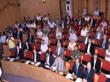 غرف صناعة وتجارة وسياحة حلب يطالبون بتأمين المواد الأولية للصناعات النسيجية 