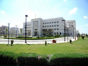 تكليف باسل نيوف مديراً للمكتب الصحفي في رئاسة الوزراء