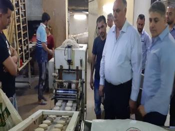 الوزير البرازي في زيارة مفاجئة للمخايز في دمشق.. سجل ملاحظات حول سير العملية الانتاجية