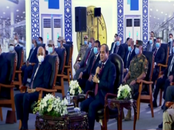 السيسي للمصريين: "خليكم أسود"