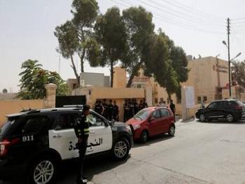 في الأردن.. سجن عريسين ووالديهما على خلفية حفلة حضرها العشرات