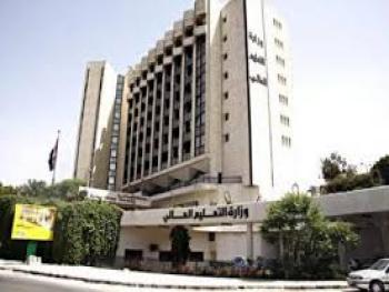 التعليم العالي تعفي الطلاب من المعسكرات الانتاجية