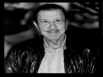 وفاة محمد مخلوف والد رجل الاعمال رامي مخلوف 