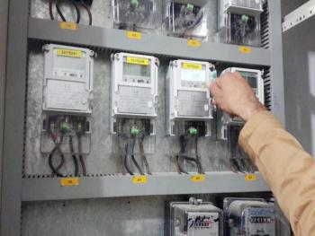 مدير كهرباء ريف دمشق: انخفاض الاستهلاك 10 بالمئة والوصل ليلاً لبعض المناطق مرتبط بالحاجة للمياه