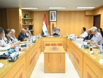 البرازي يبحث مع اللجنة التحضيرية لمعرض الباسل التحضيرات الواجب اتخاذها