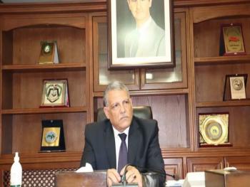 وزير الزراعة يدعو الفلاحين للتوسع بزراعة القمح ولو على حساب الزراعات الأخرى