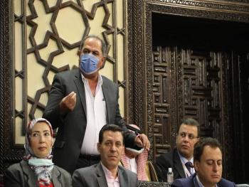 رئيس اتحاد العمال : إضافة برنامج إلى جملة برامج وزارة الاقتصاد "يُعنى بالوضع المعيشي"