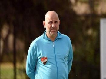 فريق الاتحاد يفسخ عقد مهند البوشي وكادره التدريبي 