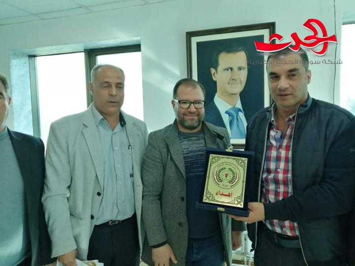 رئيس الإتحاد الرياضي العام يستقبل إدارة نادي الشعلة