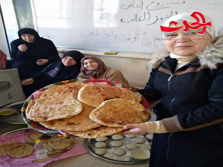 تدريب المعلمين الوكلاء على المناهج المطورة بتربية درعا
