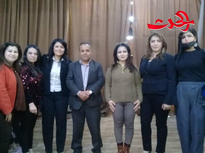 دائرة المسرح المدرسي في تربية ريف دمشق تقيم بيان فني في ثقافي أشرفية صحنايا
