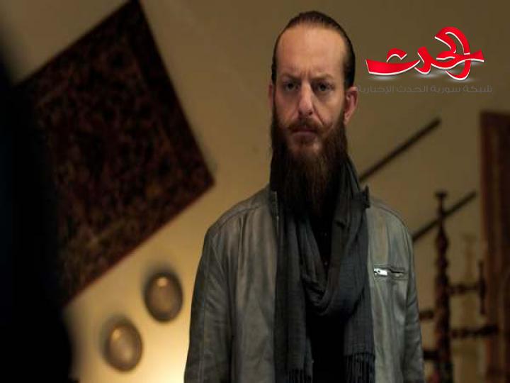 أويس مخللاتي ينشر صور قبره  في الهيبة ويعلق: مهزلة