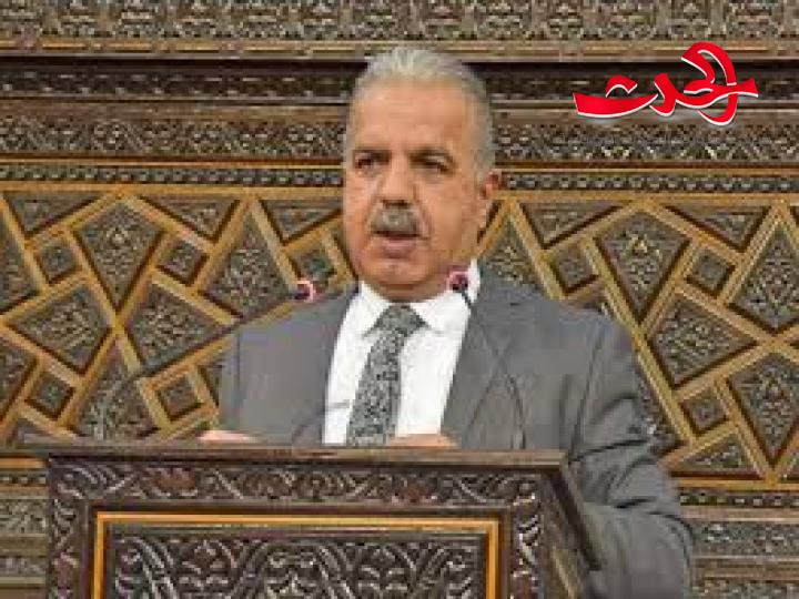 وزير الكهرباء إلزام الجهات الحكومية بالطاقة المتجددة