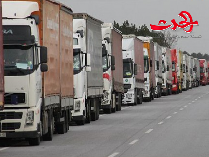 رغم الحصار..صادرات سورية بأسواق العالم…المكدوس إلى أوروبا والفواكه للخليج