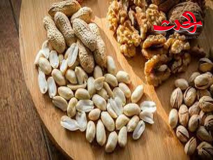 ماذا تفعل المكسرات بالجسم؟..احذروا أكلها قبل نقعها.