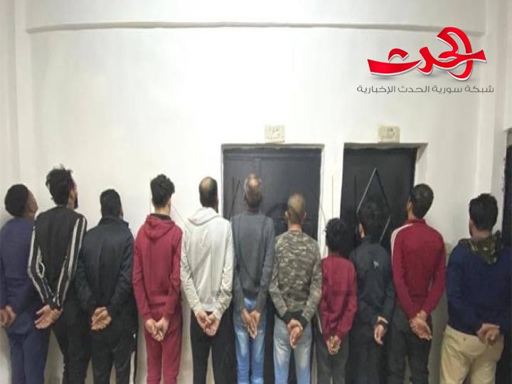شبكة تمتهن تجارة وتعاطي المواد المخدرة في قبضة العدالة.