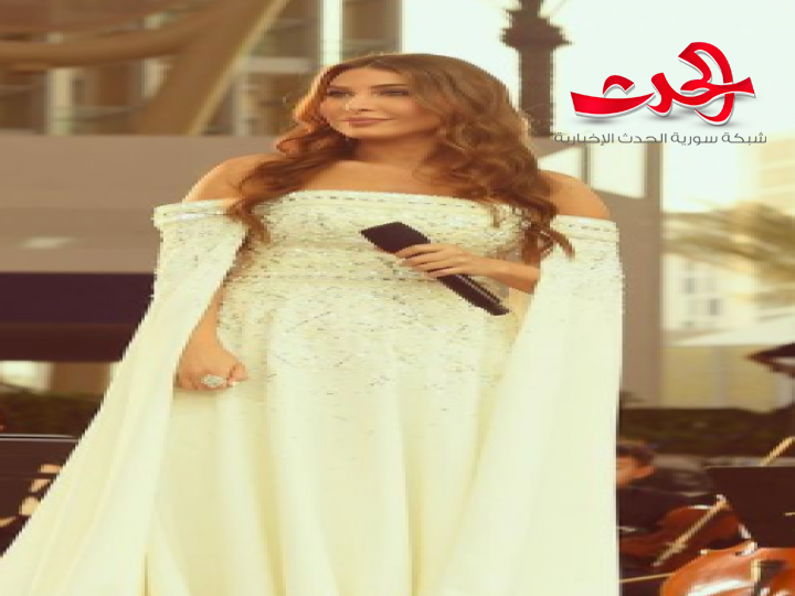 يارا تخطف الأنظار في إكسبو دبي 2020