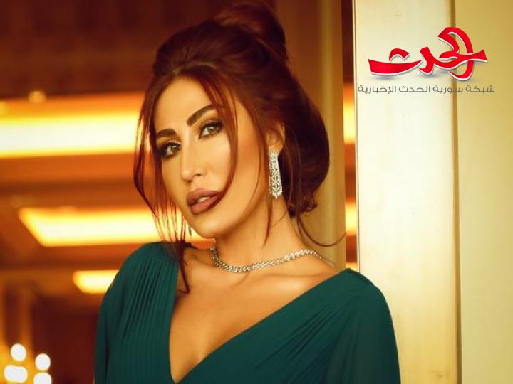 هبة نور تتألق بإطلالة مثيرة وتلفت الأنظار بجمالها