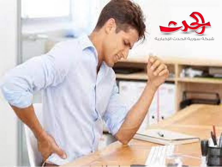الجلوس المستمر يؤدي إلى إتلاف المفاصل وكيف نتجنبه؟