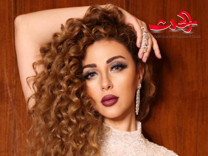 ميريام فارس بإطلالة تثير إعجاب المتابعين