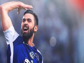 الوحدة الاماراتي يفاوض عمر خريبين 