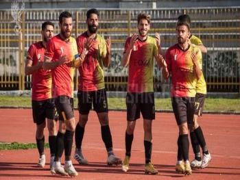 تشرين يفوز على الوحدة ويتصدر الدوري الكروي الممتاز