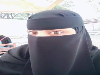 أمي اليمن للشاعرة اليمنية جميلة عبدالله
