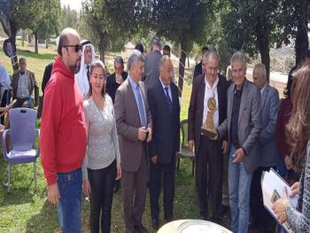من قلب الليل يبزغ نور الامل مهرجان السويداء الامل المتجدد