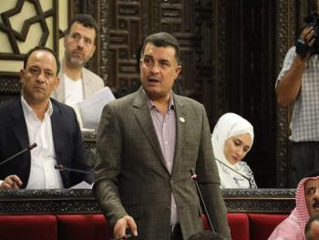 النائب عبد العزيز الحسين : تلاعب في التطبيق المنظم للدور.. هل يعقل أن تبقى الأسرة مائة يوم لاستلام اسطوانة الغاز ؟!