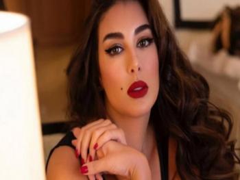 ياسمين صبري تلفت أنظار المتابعين بالحجاب.. هل أجرت عملية تجميل؟
