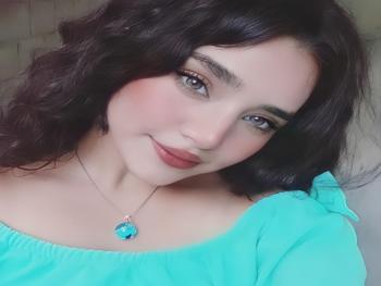 ثلاثة أحرف و ضحكة.. بقلم جوري الحلبي