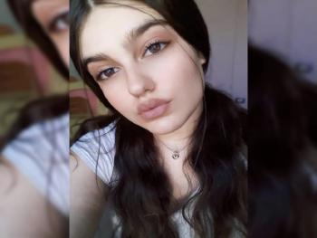 اعترافات ابنة لوالِديها في نهايةِ العام.. بقلم جودي محمود جولاق