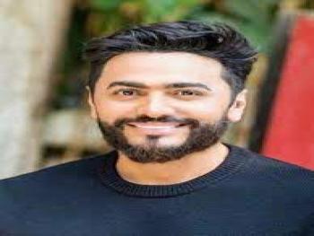 تامر حسني  يثير ضجة بسبب نيته بالاعتزال الأسباب ليست دينية فقط!!