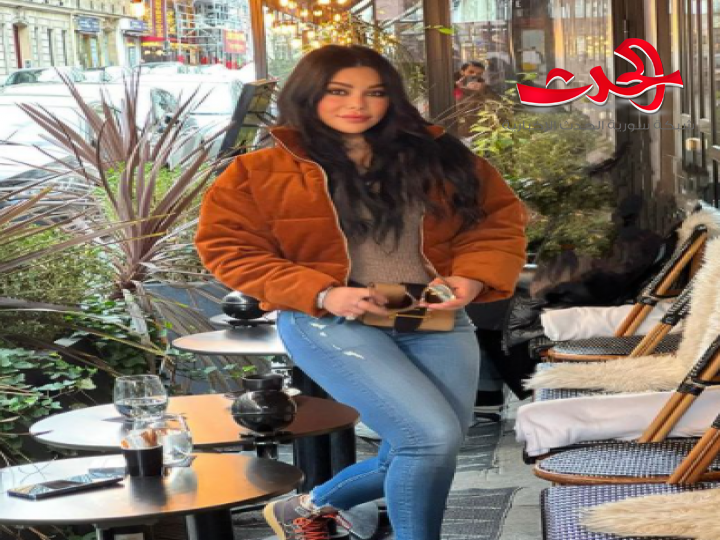 هيفا وهبي بإطلالة كاجوال من باريس