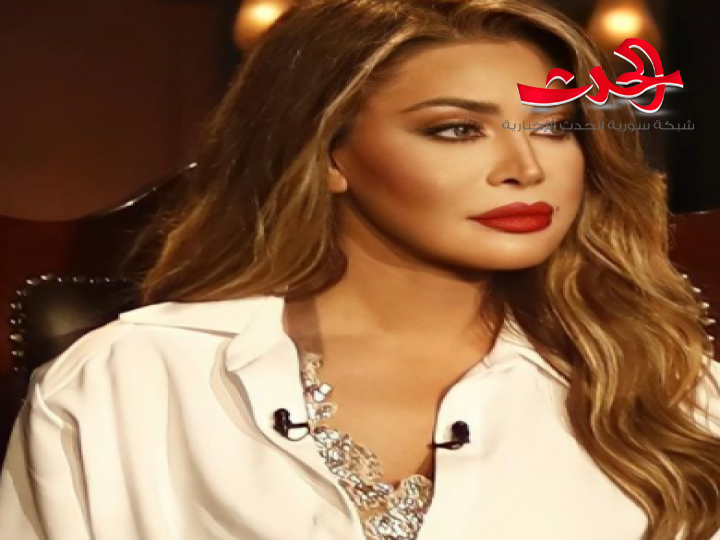 نوال الزغبي تثير ضجة بإطلالة كلاسيكية