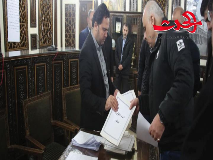 ازدحام كبير وتسجيل 1200 طلب في اليوم الأول على مسابقة  التوظيف المركزية