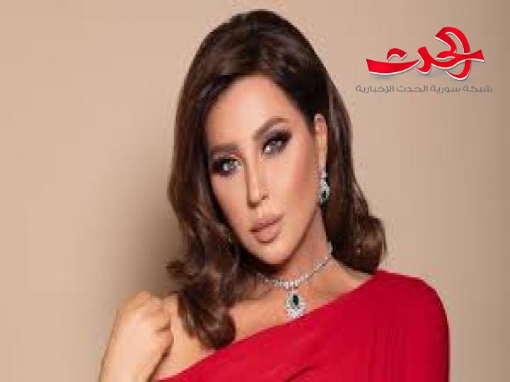 رابعة الزيات تعايد إبنتها بعيد ميلادها