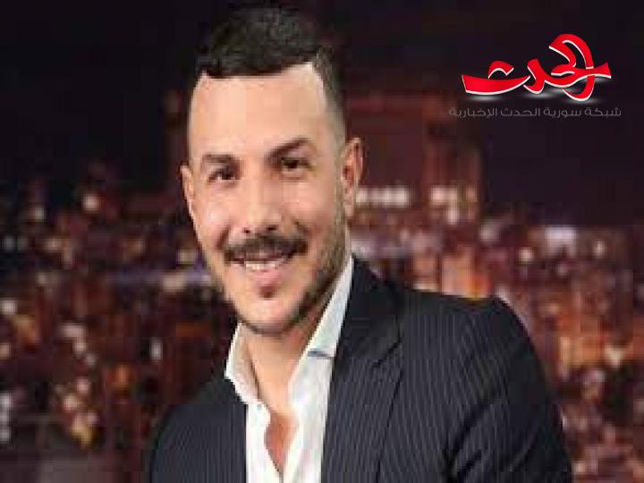 باسل خياط بصورة رومانسية مع زوجته