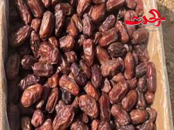 التجارة الداخلية: ضبط أكثر من 1.5 طن تمر بماركة وهمية في دمشق
