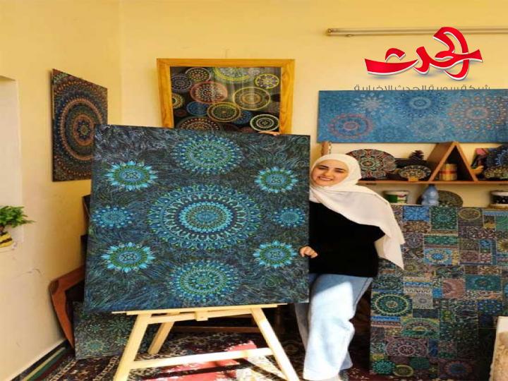 فتاة سورية تدخل موسوعة"غينيس" عن أكبر عرض ماندالا في العالم