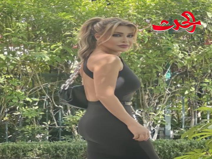 بالصورة- نوال الزغبي تخطف الأنظار بإطلالتها