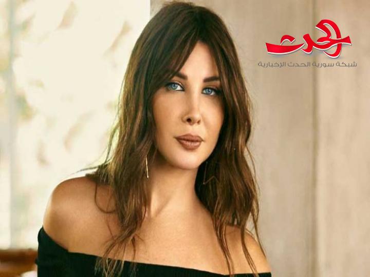 نانسي عجرم تتألق بفستان أزرق في حفلها بقبرص