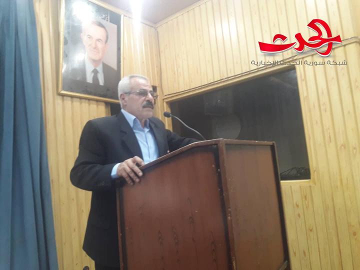 الشاعر حسن سمعون مكرما في ثقافي حمص